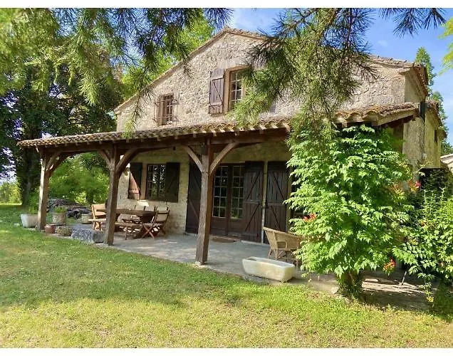 فيلة Manoir Du Suquet Bardou